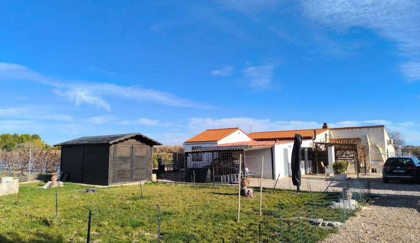 Brukt - Villa -
Villena - Inland