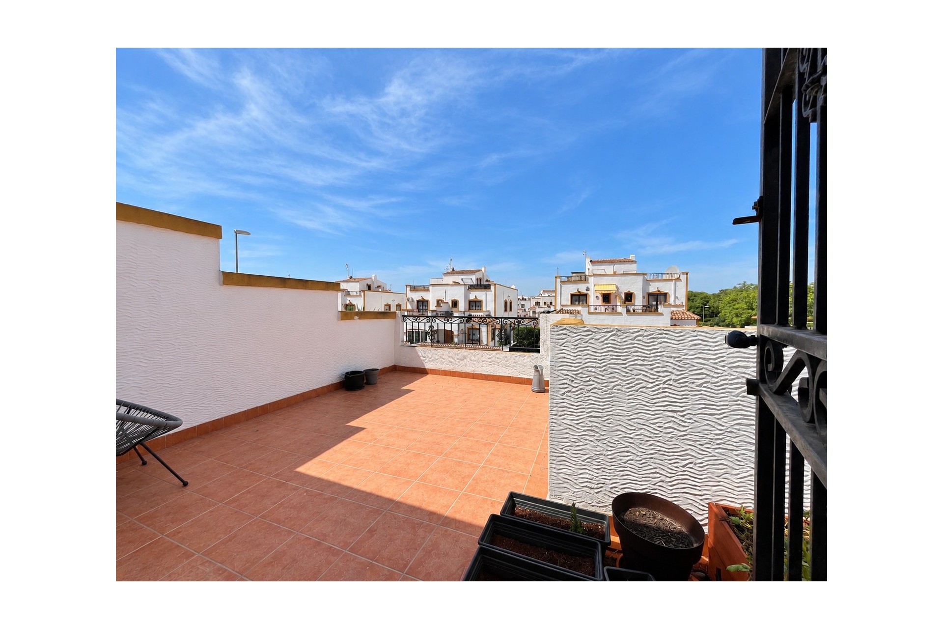 Brukt - Villa -
Vistabella Golf Entre Naranjos - Inland