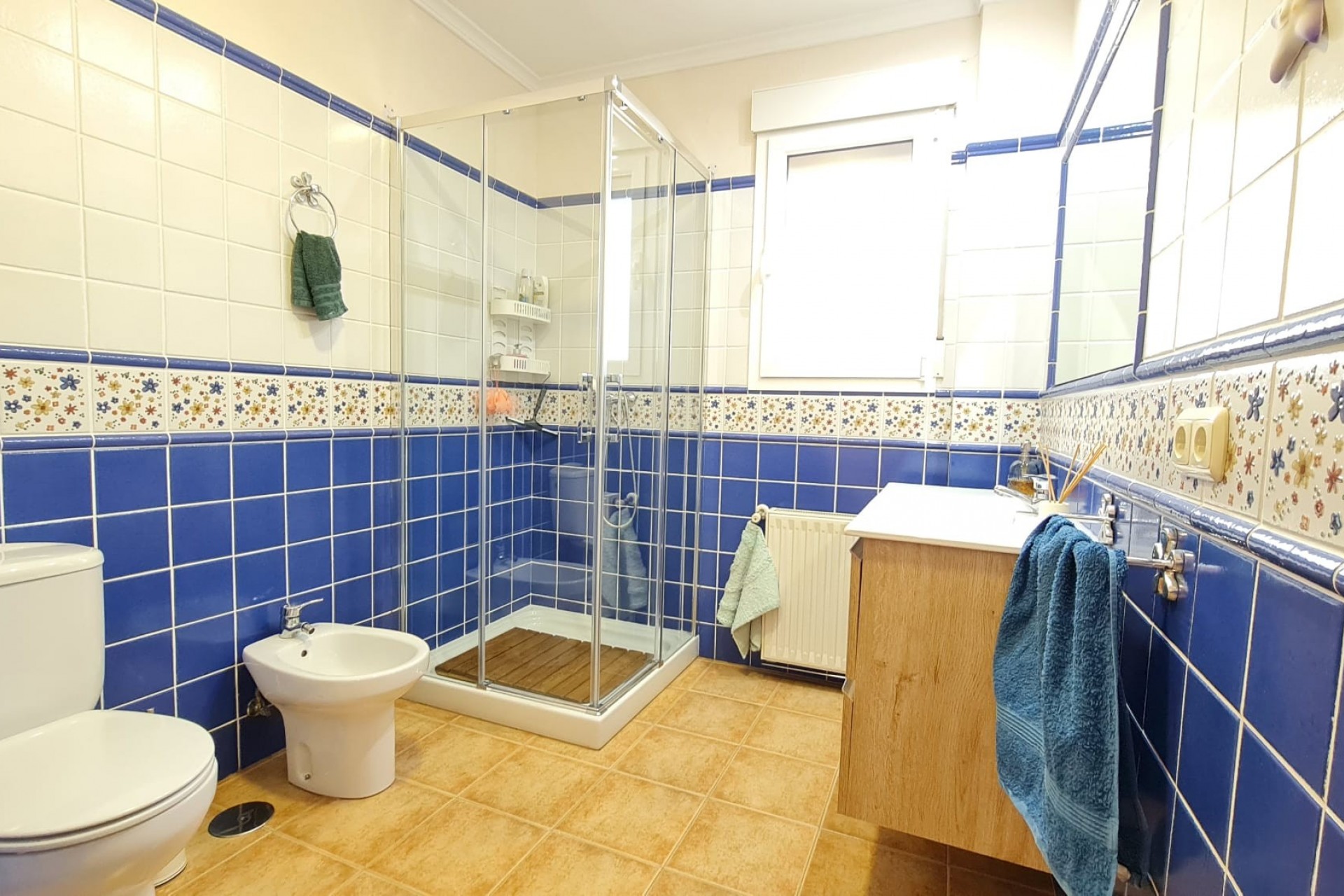 Brukt - Villa -
Yecla - Inland