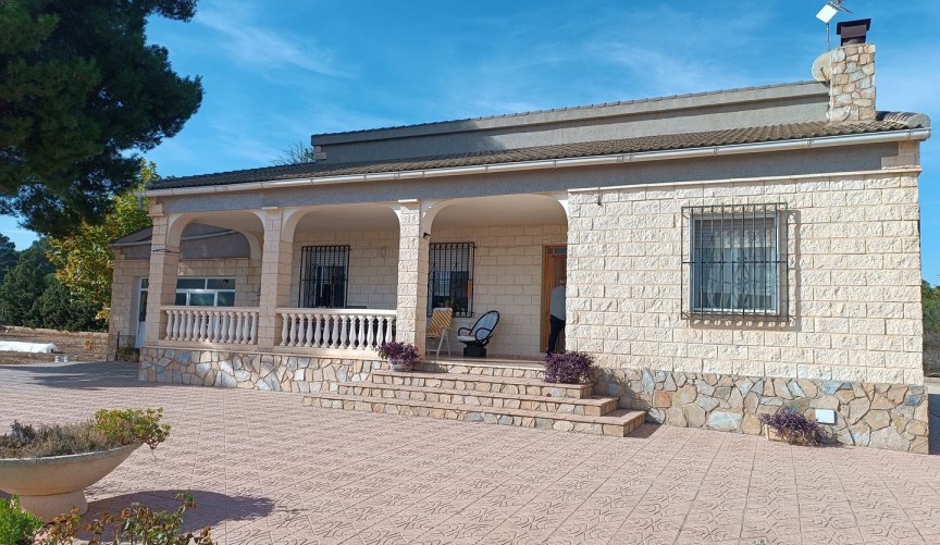 Brukt - Villa -
Yecla - Inland