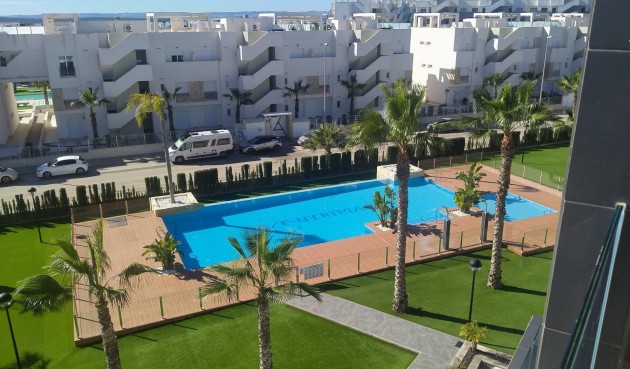 Bungalow - Återförsäljning - Guardamar del Segura - Costa Blanca