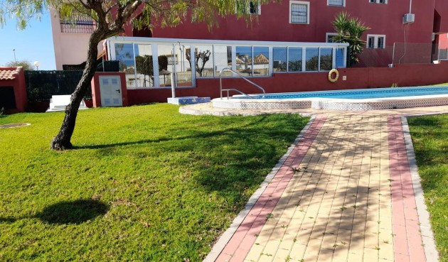 Bungalow - Återförsäljning - Orihuela Costa - BO-88103