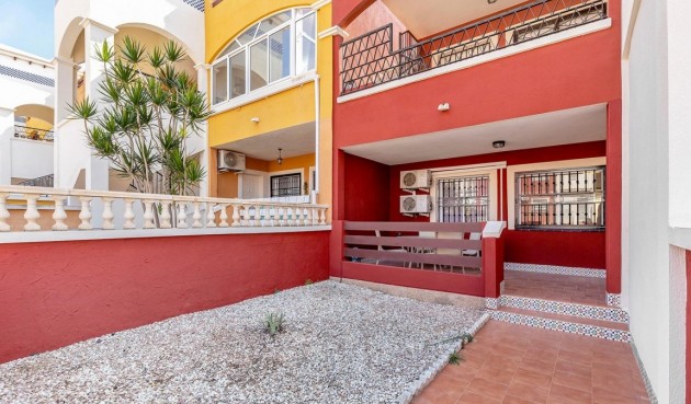 Bungalow - Återförsäljning - Orihuela Costa - Costa Blanca