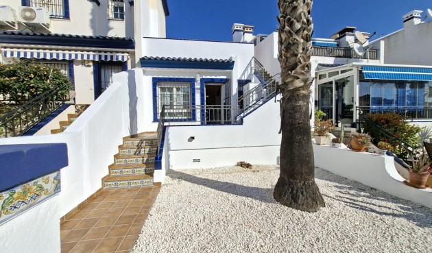 Bungalow - Återförsäljning - Orihuela Costa - Villamartín-las Filipinas