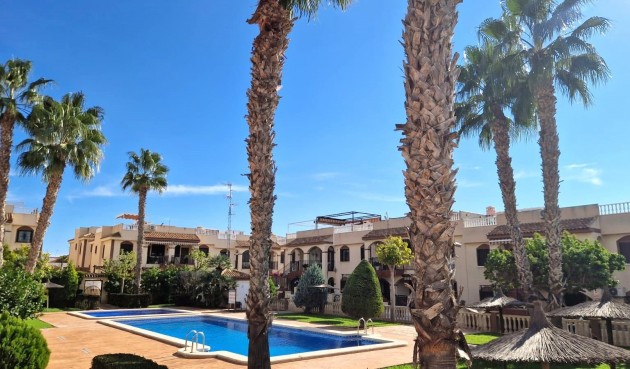 Bungalow - Återförsäljning - Torrevieja - Aguas Nuevas 1