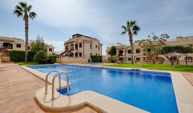 Bungalow - Återförsäljning - Torrevieja - Costa Blanca