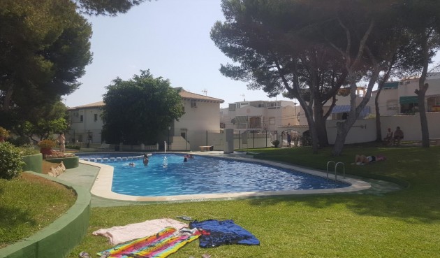Bungalow - Återförsäljning - Torrevieja - Lago Jardin