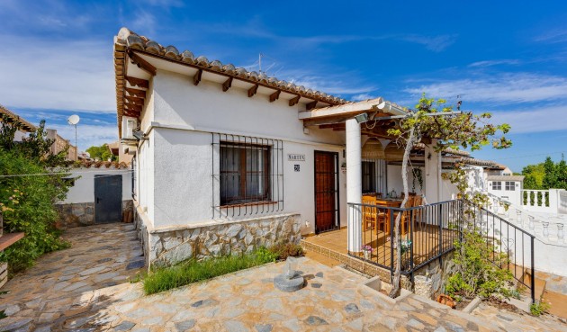 Bungalow - Återförsäljning - Torrevieja - Los Balcones