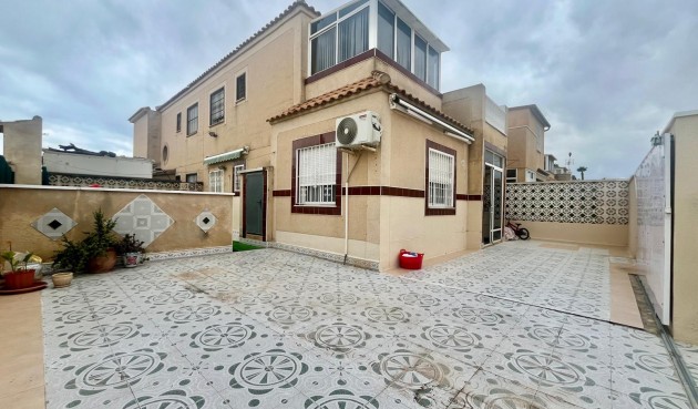 Bungalow - Återförsäljning - Torrevieja - Paraje Natural