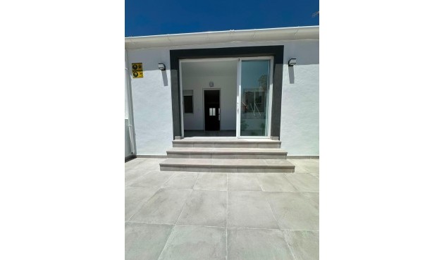 Bungalow - Resale - Torrevieja - La Siesta - El Salado - Torreta