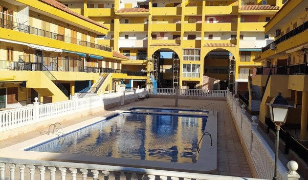 Duplex - Återförsäljning - Torrevieja - La Mata