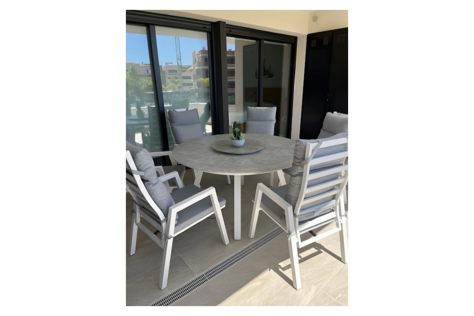 Korttidsleie - Apartment -
Punta Prima - Costa Blanca