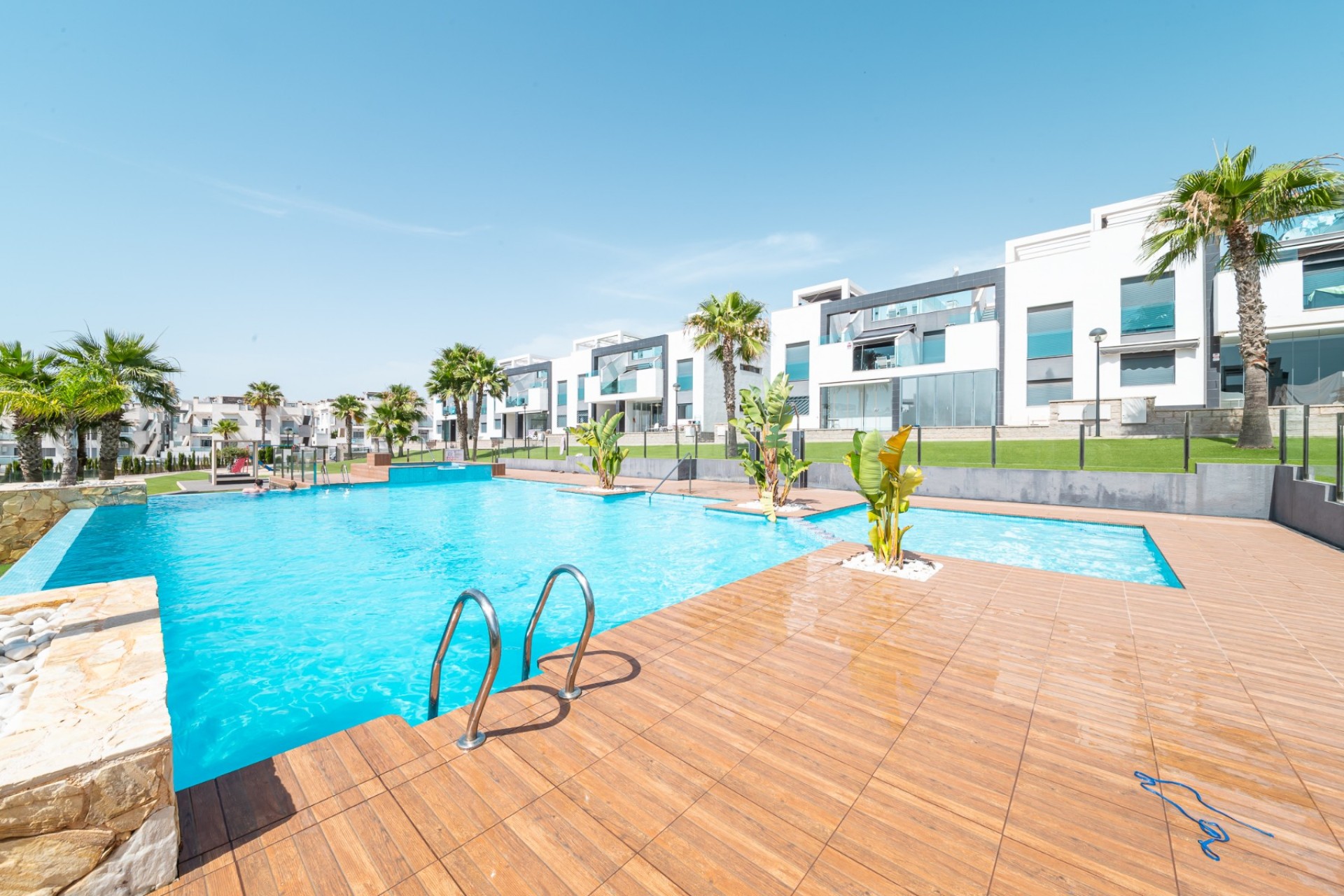 Korttidsleie - Apartment -
Punta Prima - Costa Blanca