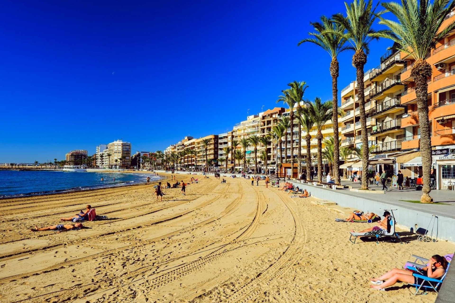 Korttidsuthyrning - Apartment -
Torrevieja - CENTRE