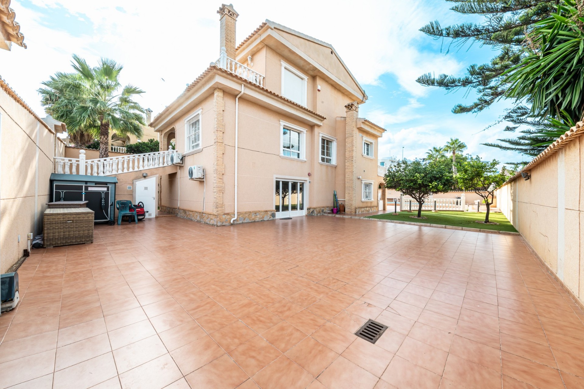 Korttidsuthyrning - Chalet -
La Zenia - Costa Blanca