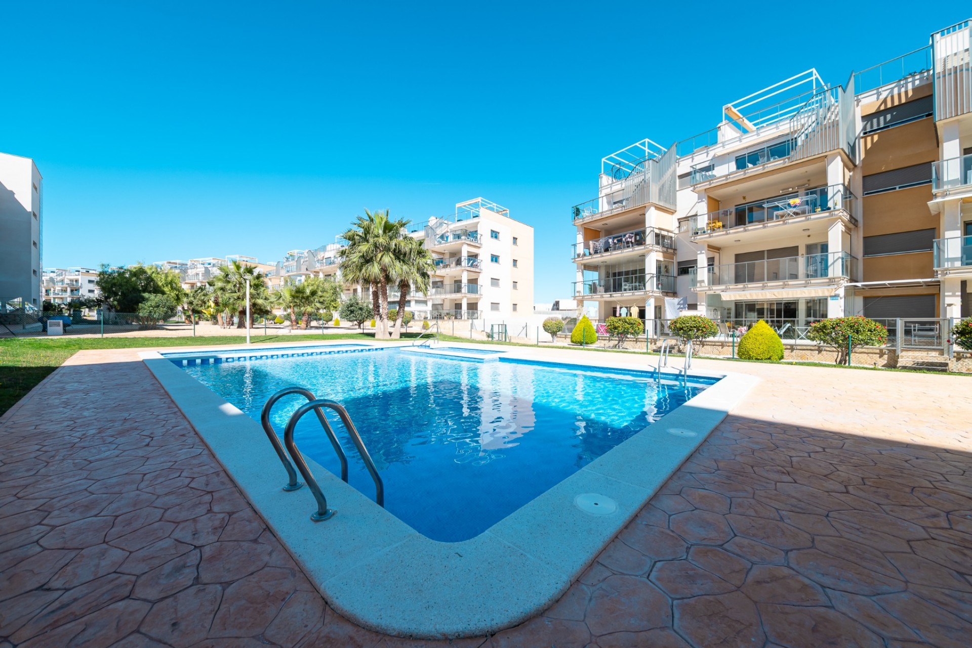 Korttidsuthyrning - Takvåning -
Villamartin - Orihuela Costa