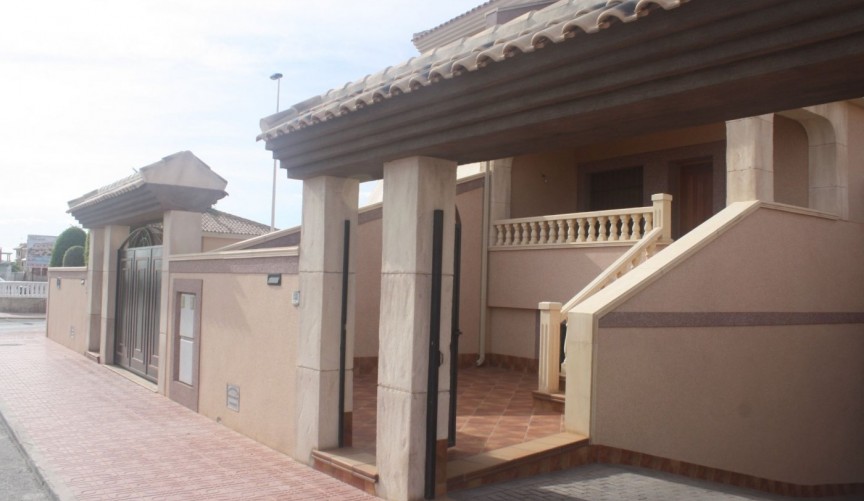 New Build - Town House -
Torrevieja - Los Altos