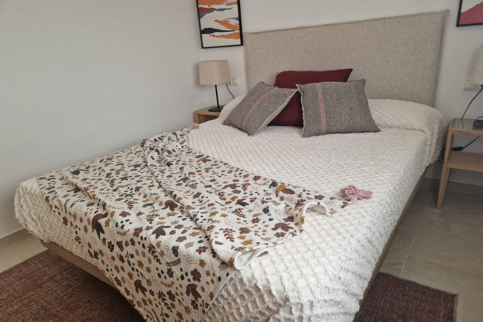 Nybygg - Apartment -
Avileses - pueblo