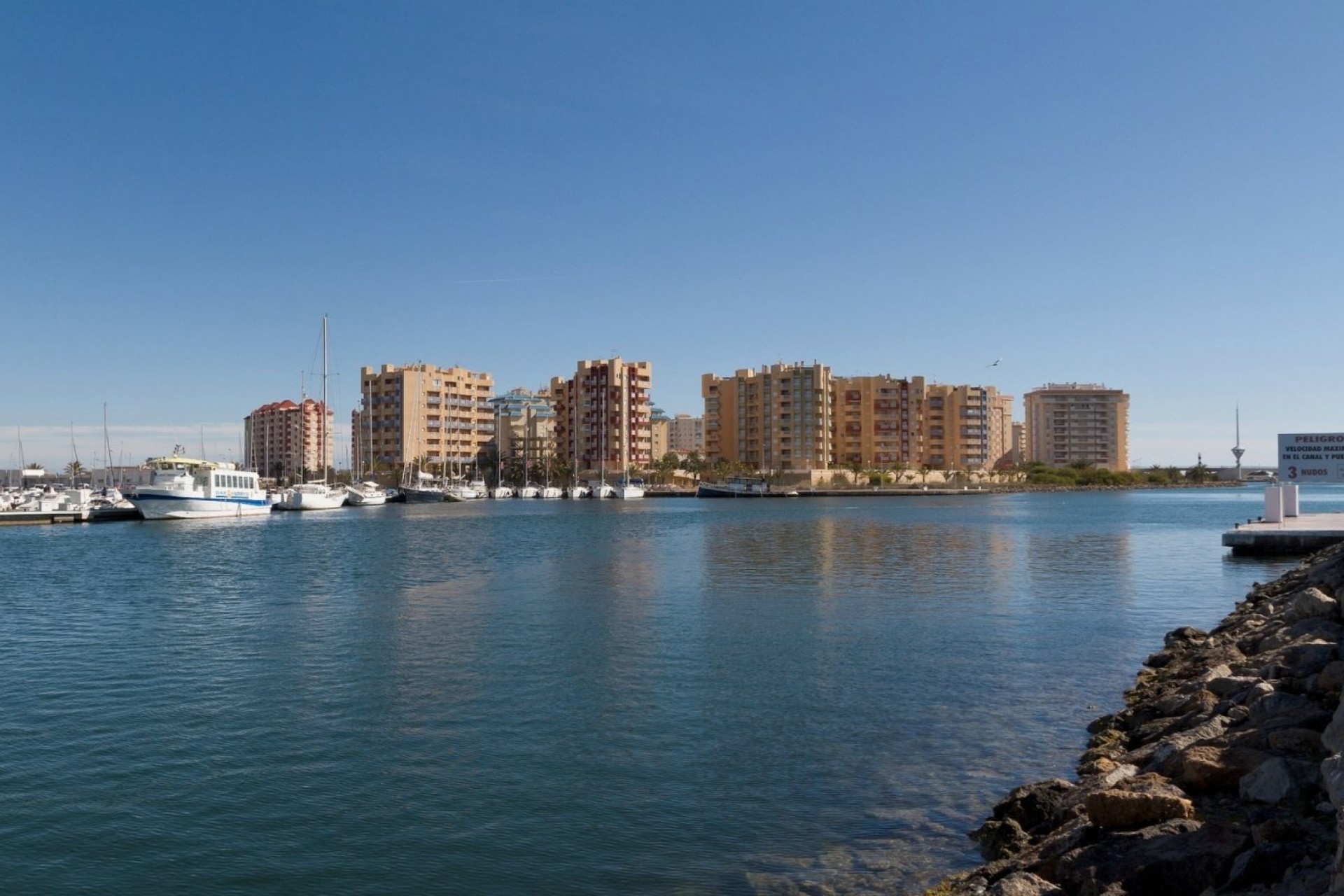 Nybygg - Apartment -
La Manga del Mar Menor - La Manga