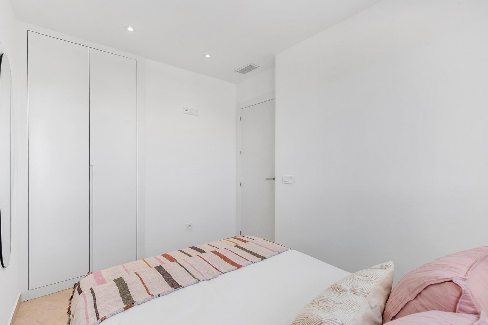 Nybygg - Bungalow -
Dolores - Sector 3