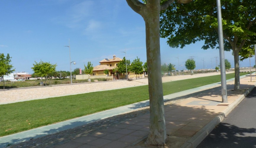 Nybygg - Bungalow -
Pilar de la Horadada - pueblo