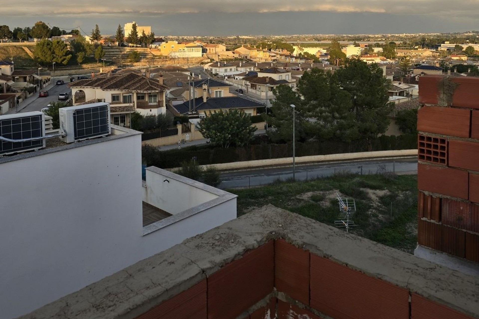 Nybygg - Town House -
Bigastro - pueblo