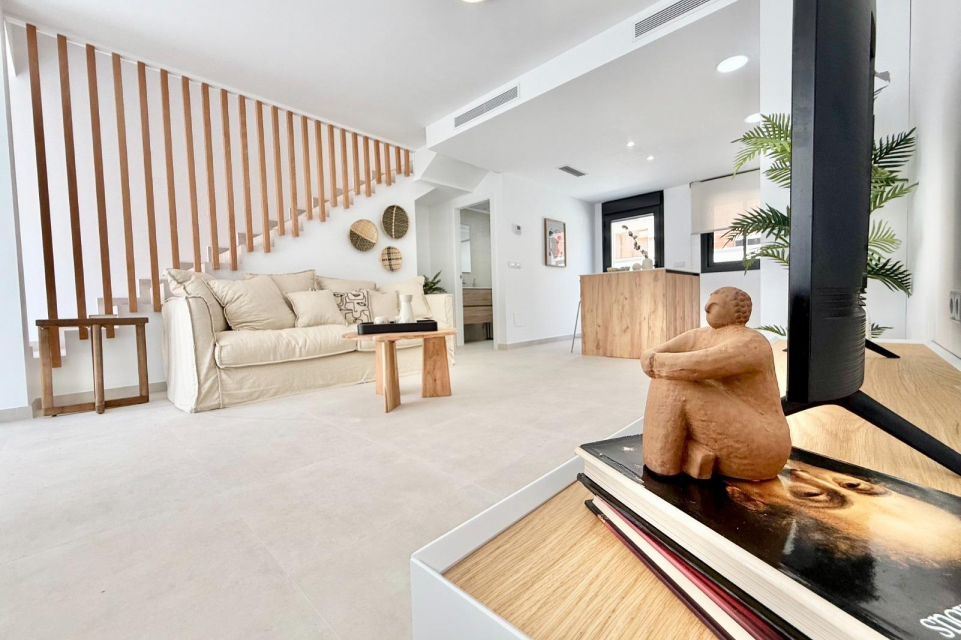 Nybygg - Town House -
Cox - San Fernando