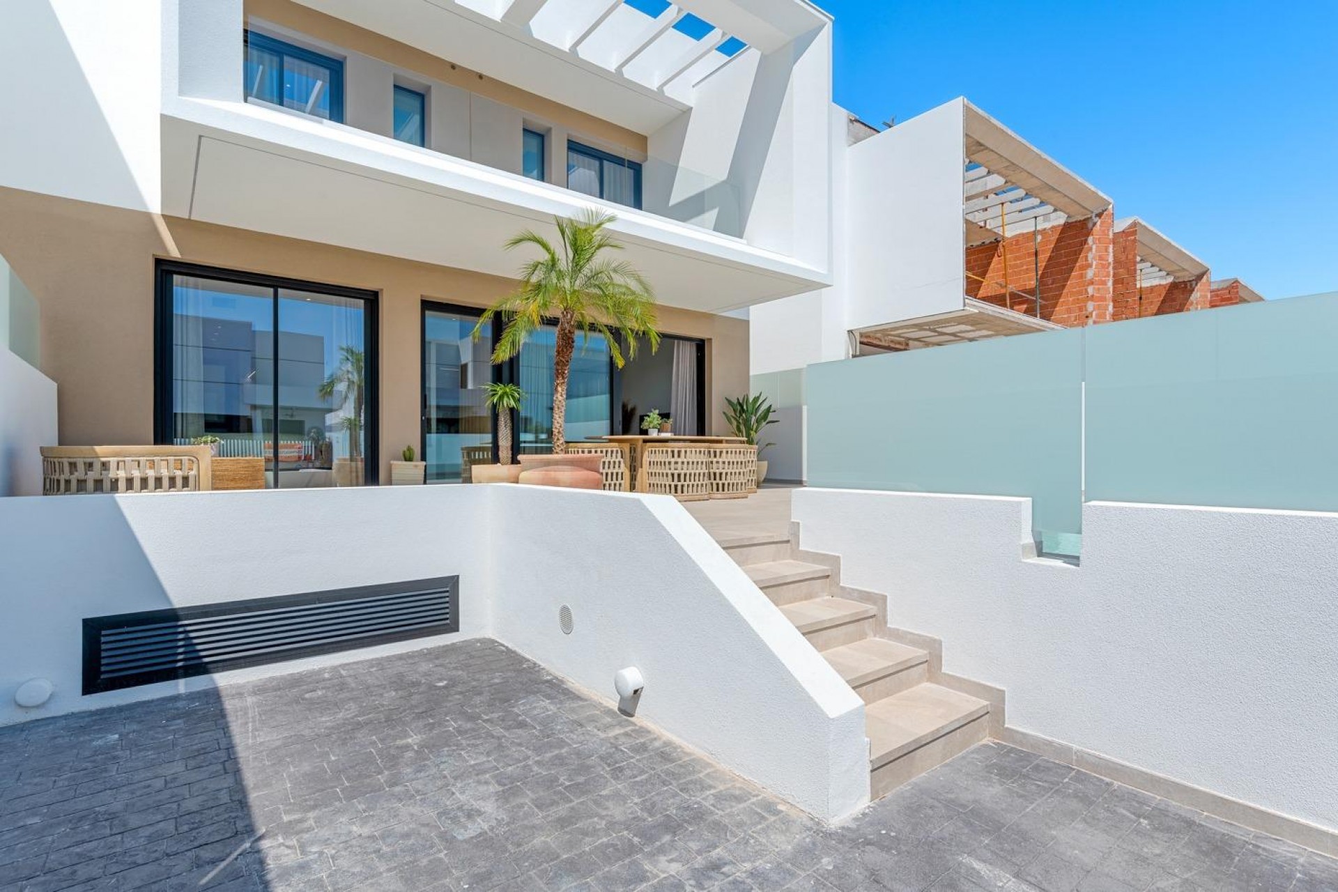 Nybygg - Town House -
Dolores - Sector 3