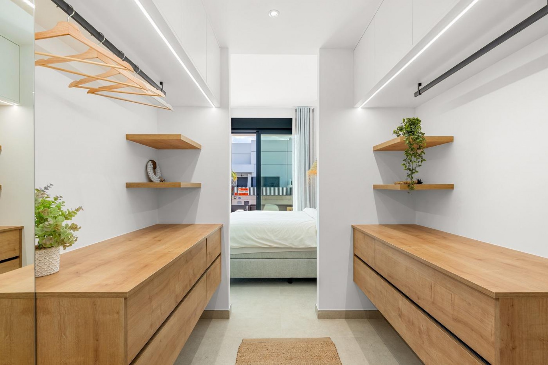 Nybygg - Town House -
Dolores - Sector 3