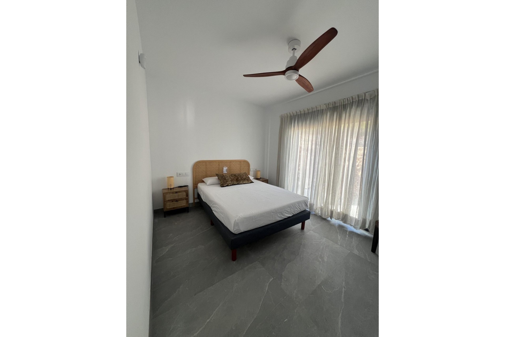 Nybygg - Town House -
Polop - PAU1