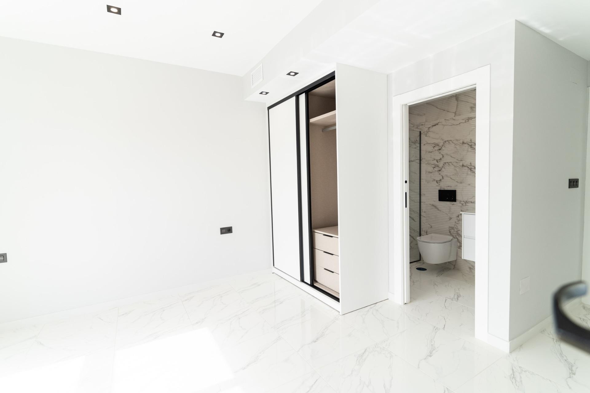 Nybygg - Villa -
Orihuela Costa - Punta Prima