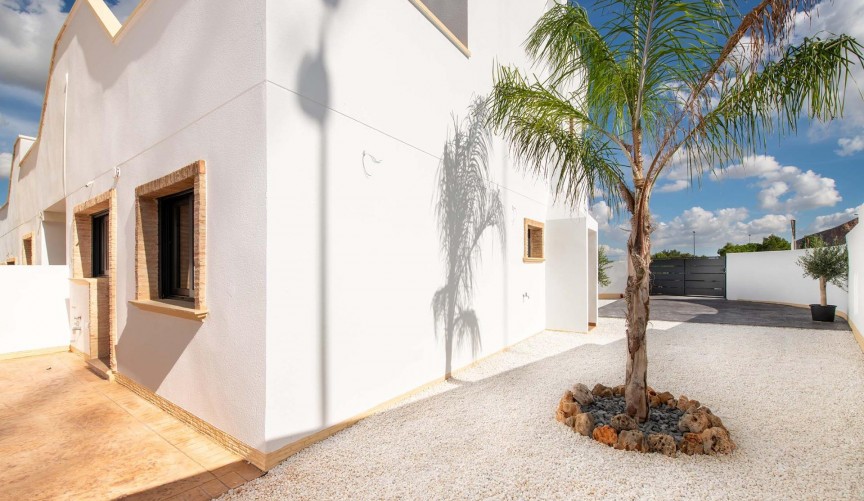 Nybyggnation - Bungalow -
Cox - San Fernando