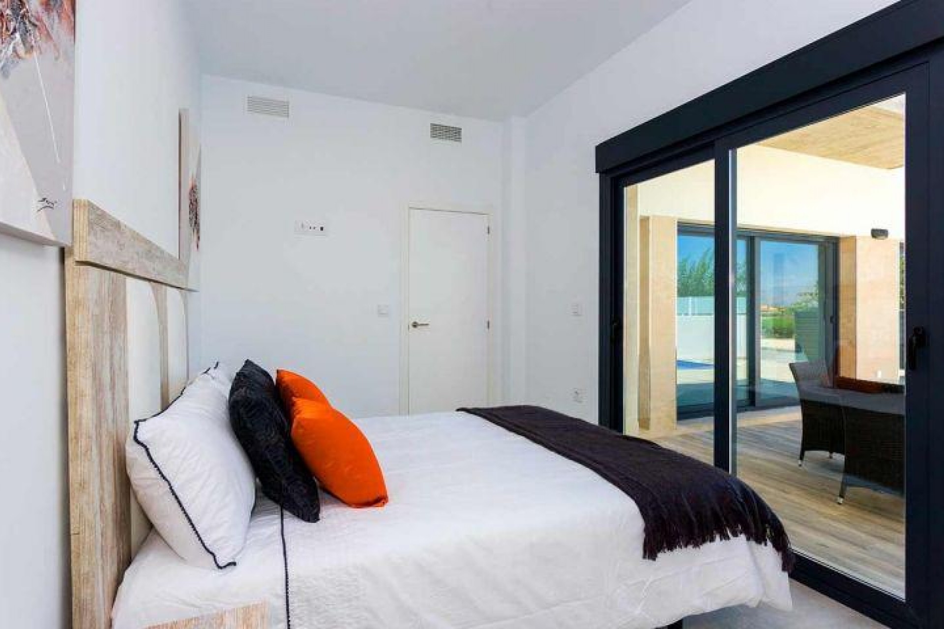 Nybyggnation - Quad House -
Daya Nueva - Centro