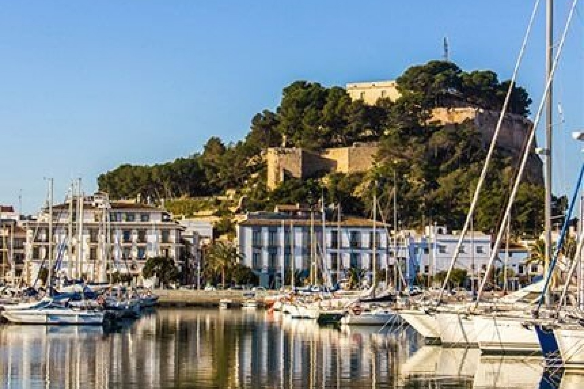 Nybyggnation - Takvåning -
Denia - Puerto Denia