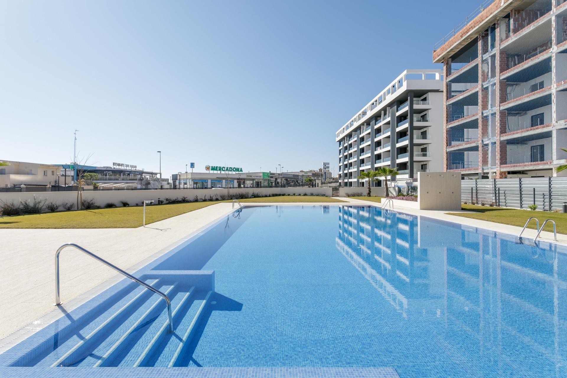 Nybyggnation - Takvåning -
Torrevieja - Torreblanca