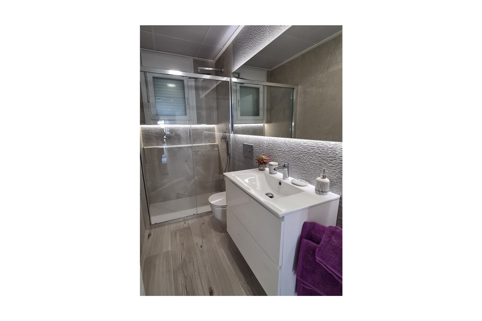 Nybyggnation - Town House -
Avileses