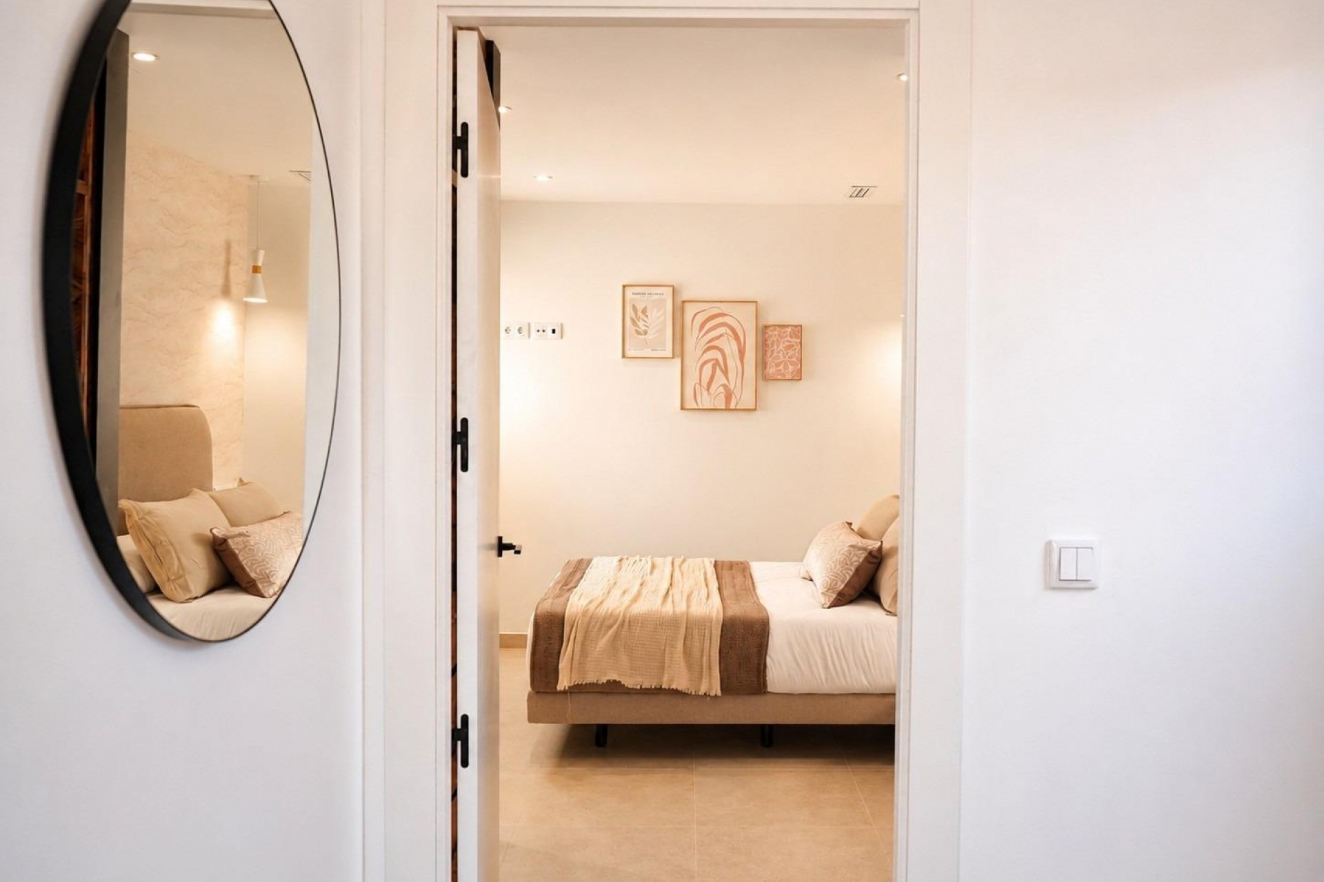 Nybyggnation - Town House -
Dolores - Sector 2