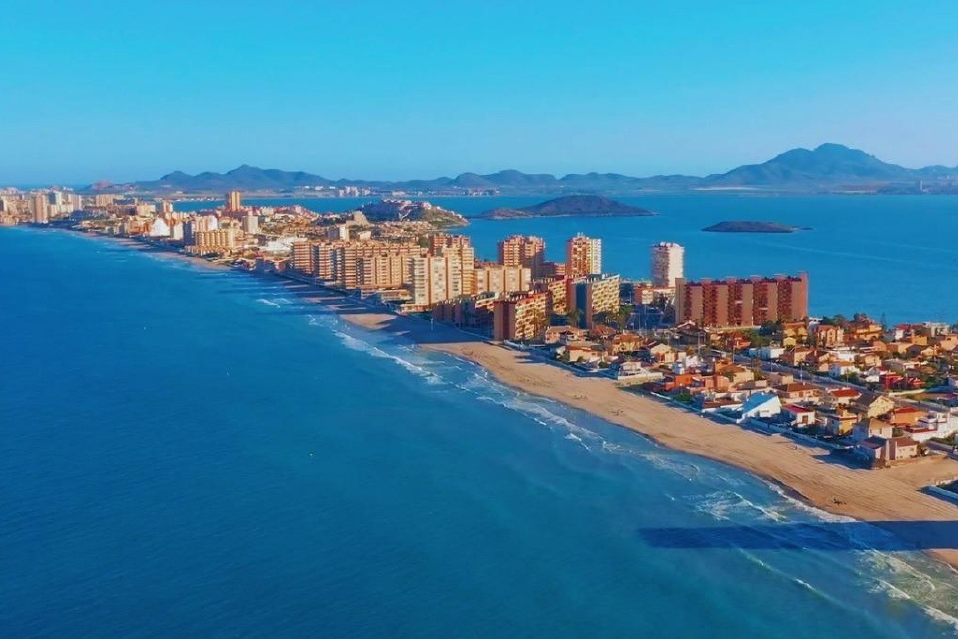 Nybyggnation - Town House -
La Manga del Mar Menor - La Manga