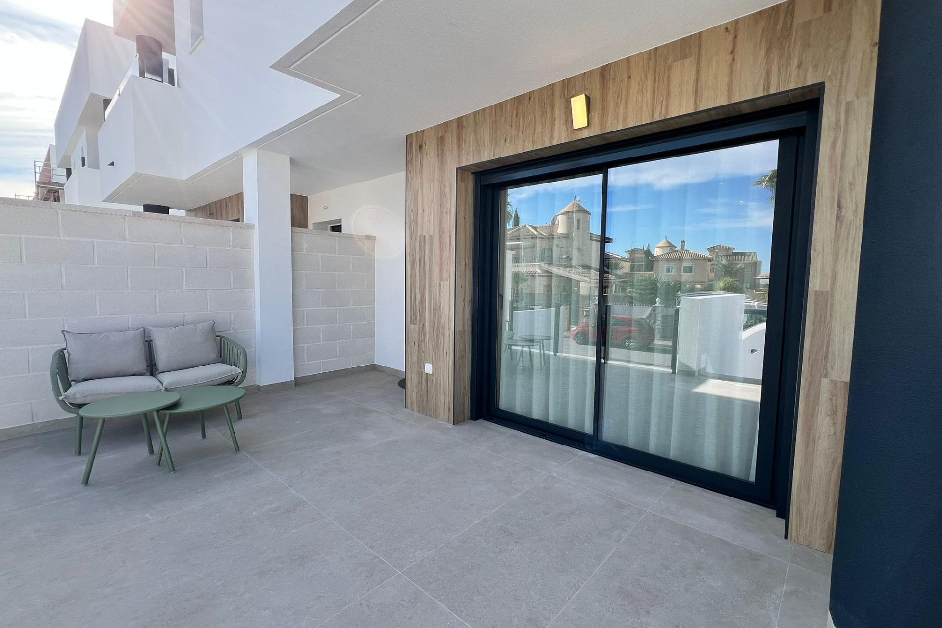 Nybyggnation - Villa -
Benferri - Benfis Park