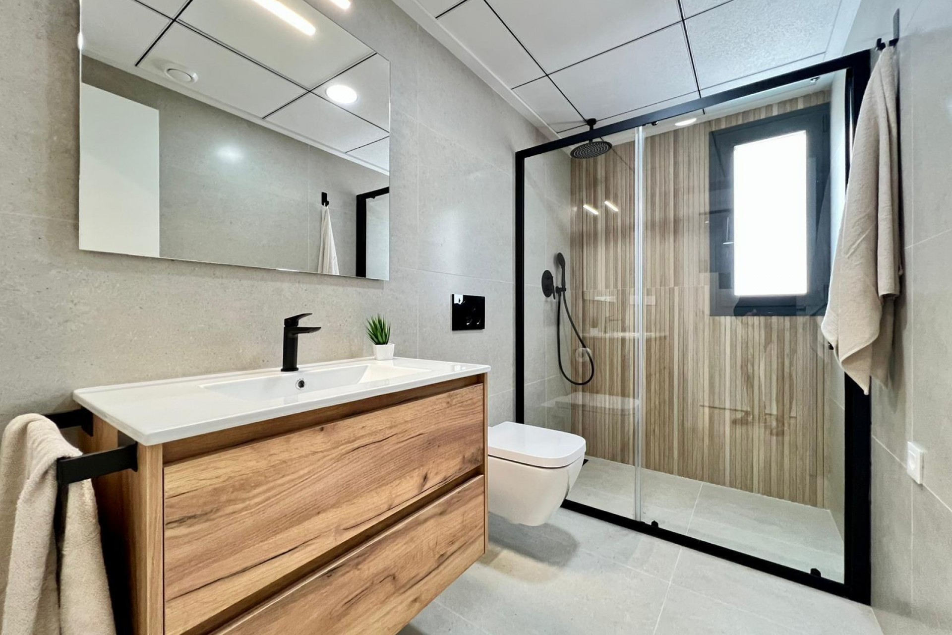 Nybyggnation - Villa -
Benferri - Benfis Park