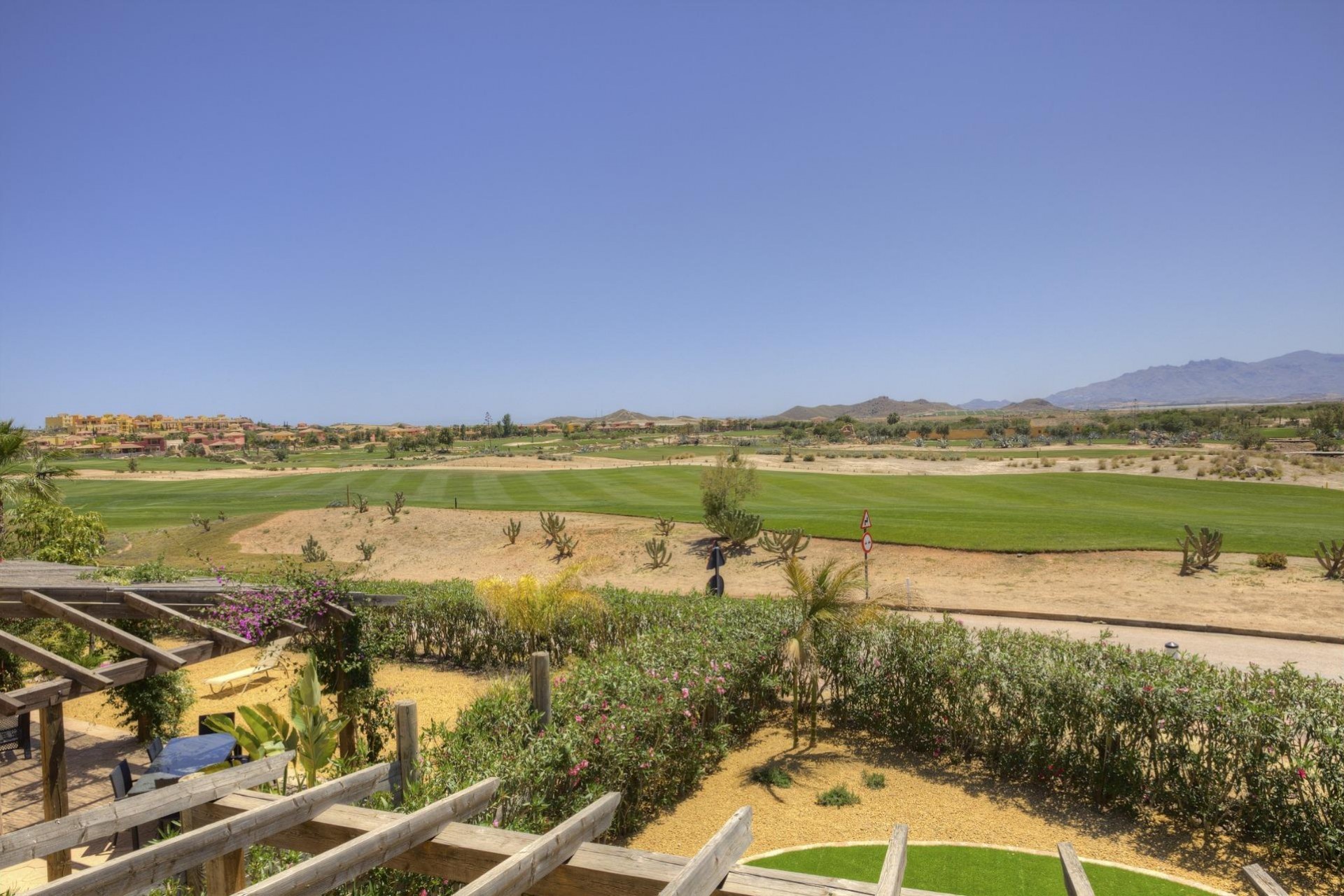 Nybyggnation - Villa -
Cuevas Del Almanzora - Desert Springs Golf Club