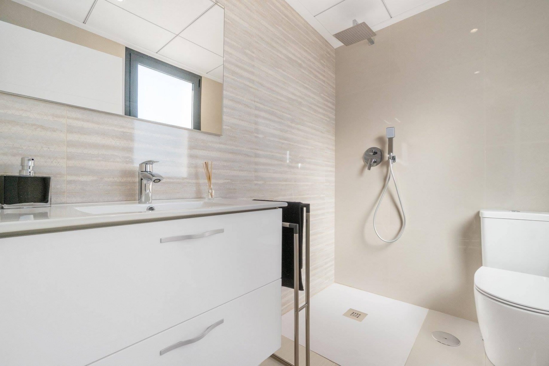 Nybyggnation - Villa -
Los Montesinos - La Herrada