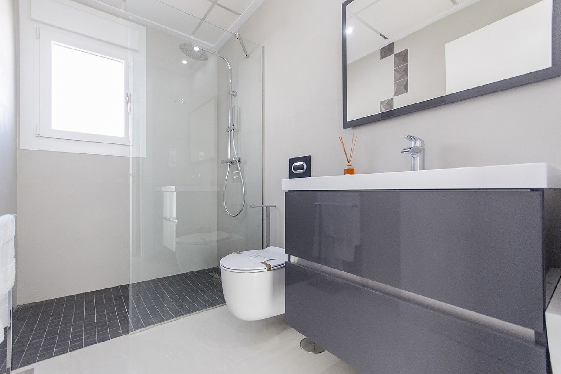 Nybyggnation - Villa -
Los Montesinos - La Herrada