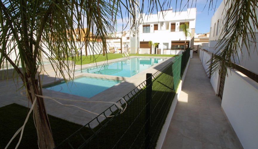 Nybyggnation - Villa -
Pilar de la Horadada - parque Andromeda
