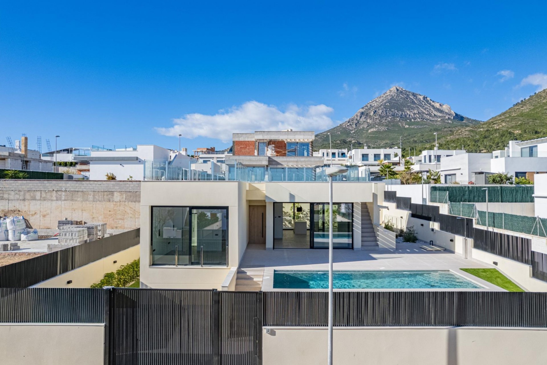 Nybyggnation - Villa -
Polop - La Alberca