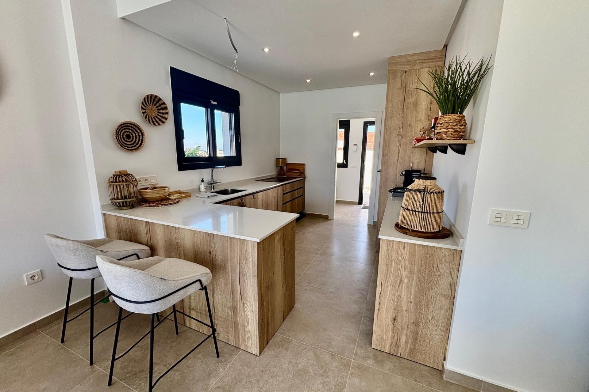 Nybyggnation - Villa -
Rafal - polideportivo