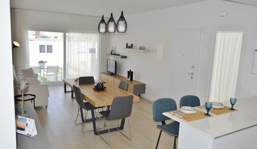 Obra nueva - Town House -
Avileses