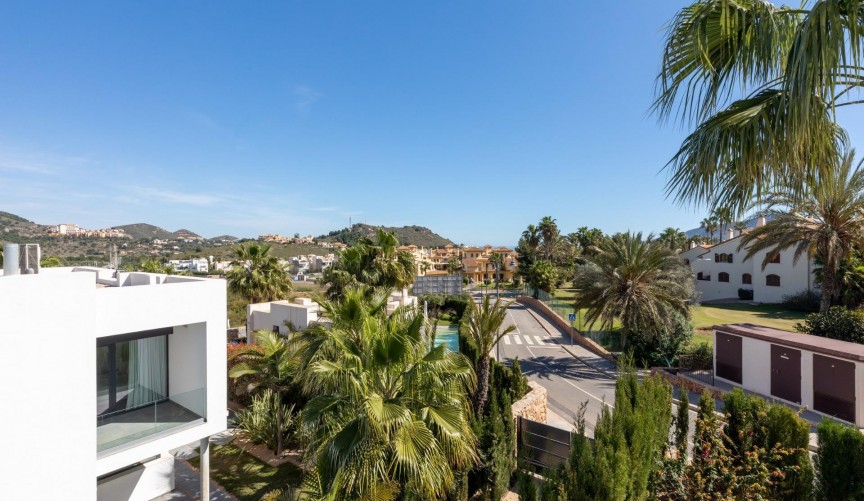 Obra nueva - Villa -
La Manga Club