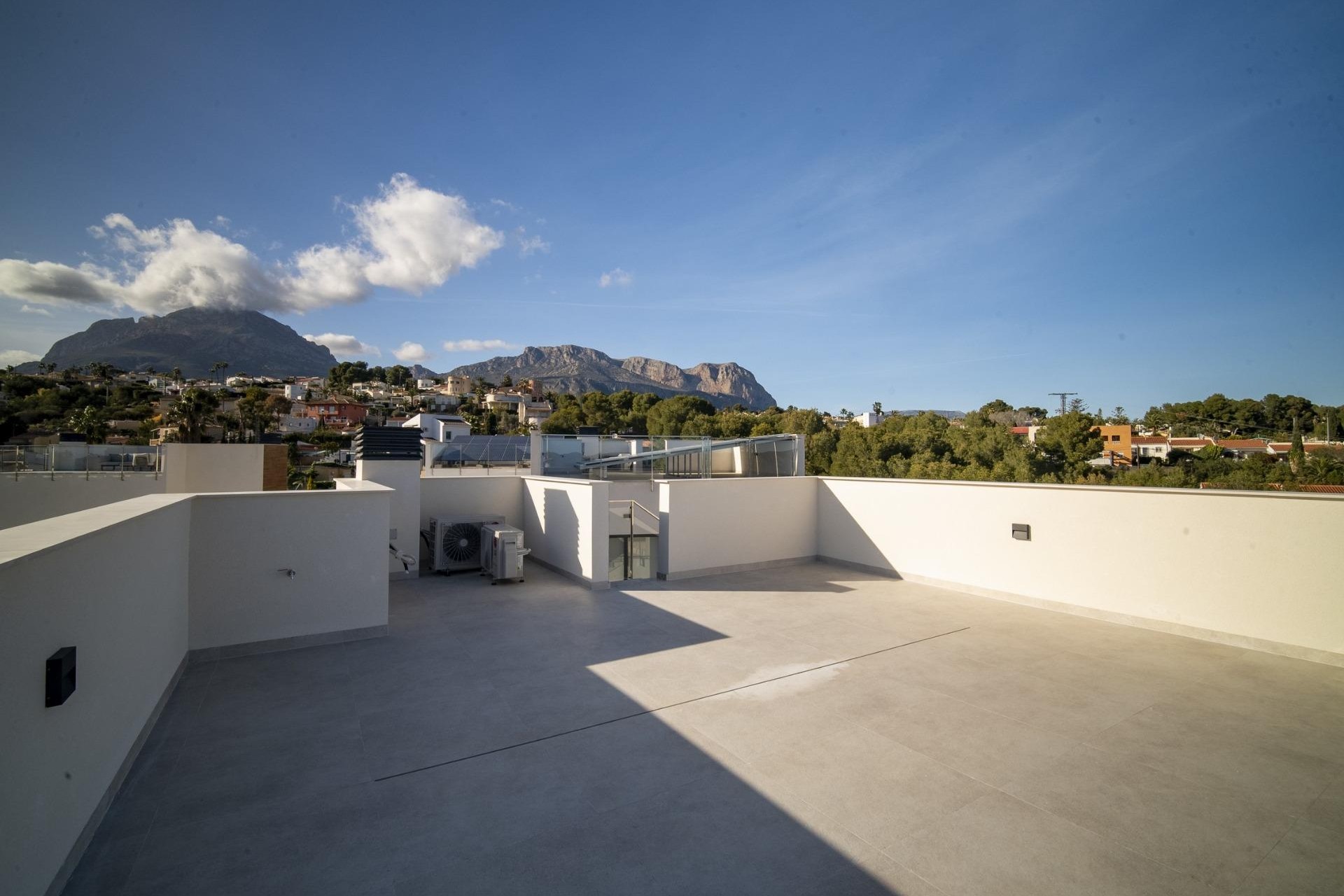 Obra nueva - Villa -
La Nucía - Urb. Don Mar