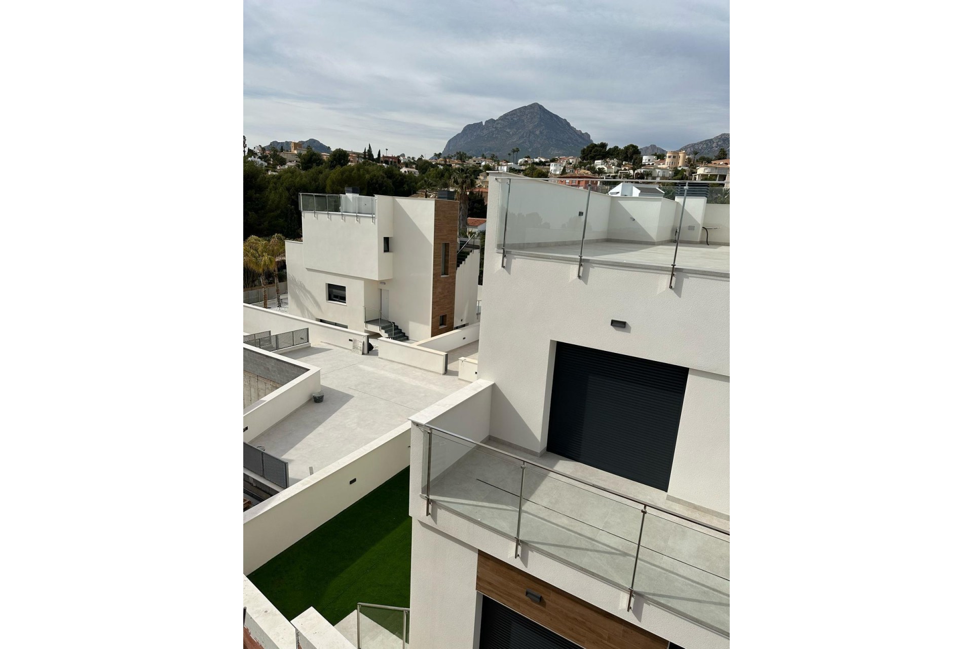 Obra nueva - Villa -
La Nucía - Urb. Don Mar